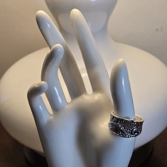 Dragonfly Boho Retro-style Wide Ring Inlaid with Synthetic Sea Blue Gemstone - Picture 5 of 9